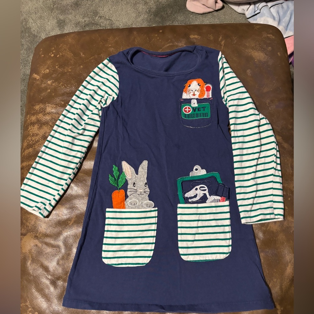 Long T-shirt dress Veterinarian 4T